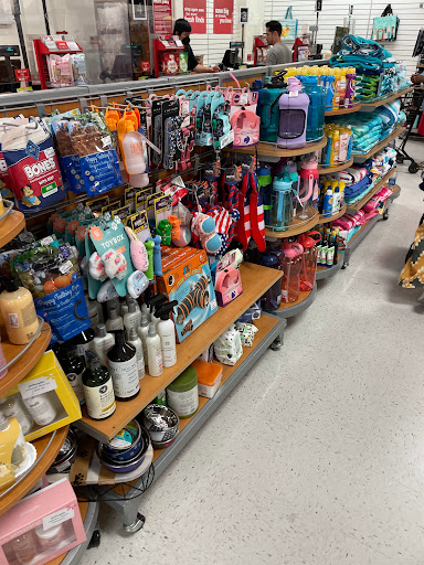 Department Store «T.J. Maxx», reviews and photos, 2150 N. Bellflower Blvd, Long Beach, CA 90815, USA