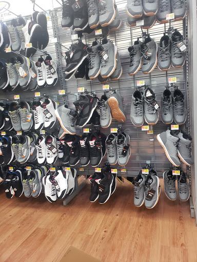 Department Store «Walmart Supercenter», reviews and photos, 25 Tobias Boland Way, Worcester, MA 01607, USA