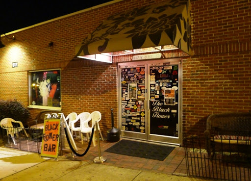 Night Club «Black-Flower», reviews and photos, 517 W Peace St, Raleigh, NC 27603, USA