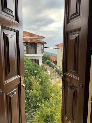 Ξενώνας Ιατρού - Ξενοδοχείο