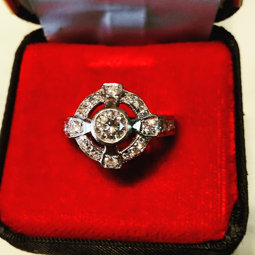 Jewelry Store «OC Diamond Estate Jewelry», reviews and photos, 138 S Glassell St, Orange, CA 92866, USA