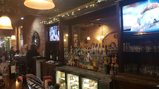 Wine Store «Village Wine Cellars», reviews and photos, 48 E Mulberry St, Lebanon, OH 45036, USA