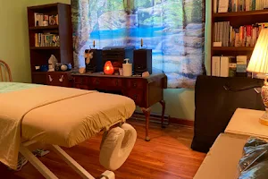 Holistic Massage and Wellness, LLC image