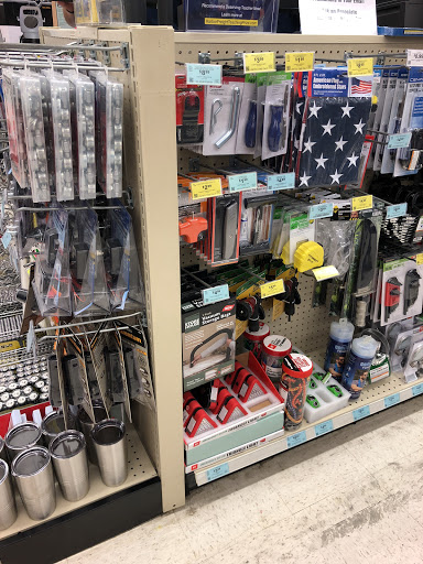 Hardware Store «Harbor Freight Tools», reviews and photos, 2500 W Parmer Ln B, Austin, TX 78727, USA