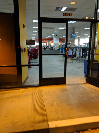 Store «Goodwill - Whittier», reviews and photos, 15214 Whittier Blvd, Whittier, CA 90603, USA