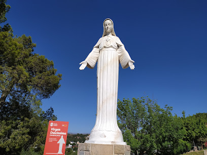 Monumento Virgen María (Madre Dulcísima)