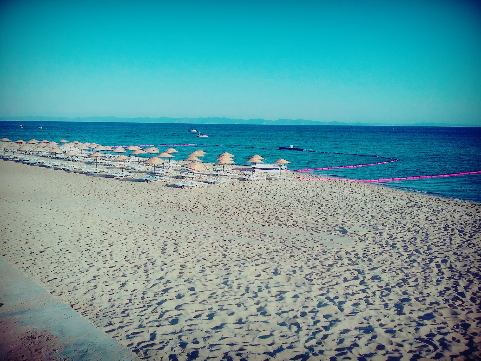 Photo of Vakif beach amenities area