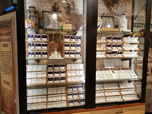 Gift Shop «Mt Rushmore Gift Shop», reviews and photos, 13000 SD-244, Keystone, SD 57751, USA