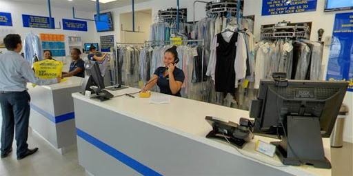 Dry Cleaner «Sudsies Dry Cleaners - North Miami», reviews and photos, 12711 Biscayne Blvd, North Miami, FL 33181, USA