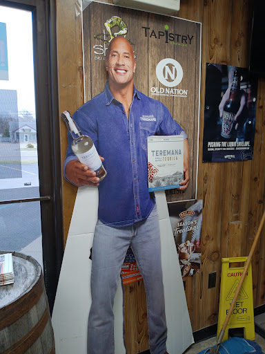 Party Store «Pennfield Party Store & Boost Mobile Store», reviews and photos, 1541 Capital Ave NE, Battle Creek, MI 49017, USA