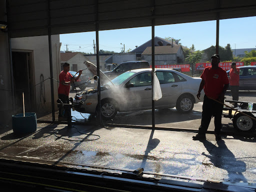 Car Wash «Personal Touch Milford Full Service Car Care», reviews and photos, 1020 Bridgeport Ave, Milford, CT 06460, USA