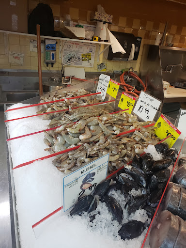 Supermarket «Mi Tierra Supermarket», reviews and photos, 8515 Roosevelt Ave, Jackson Heights, NY 11372, USA