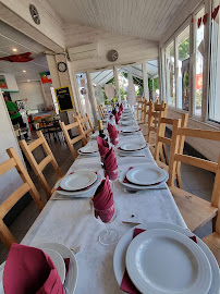 Atmosphère du Restaurant portugais Les Ursines à Vélizy-Villacoublay - n°5