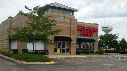 Mattress Store «Mattress Firm Shorewood», reviews and photos, 691 Brook Forest Ave, Shorewood, IL 60404, USA