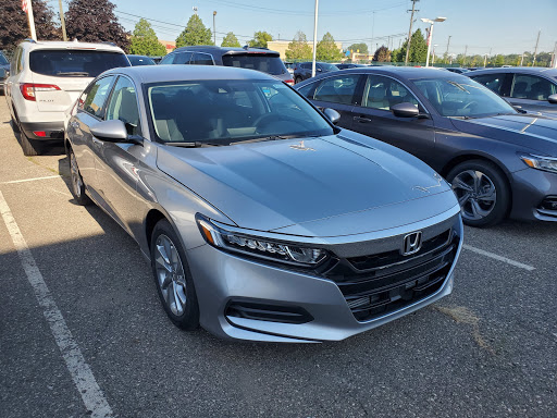 Car Dealer «Genthe Honda», reviews and photos, 15100 Eureka Rd, Southgate, MI 48195, USA