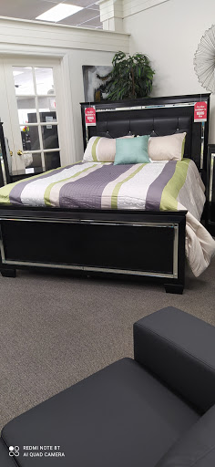 Furniture Store «Badcock Home Furniture & More of South Florida», reviews and photos, 3051 N Powerline Rd, Pompano Beach, FL 33069, USA