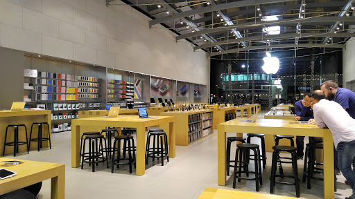 Computer Store «Apple Highland Village», reviews and photos, 4012 Westheimer Rd, Houston, TX 77027, USA