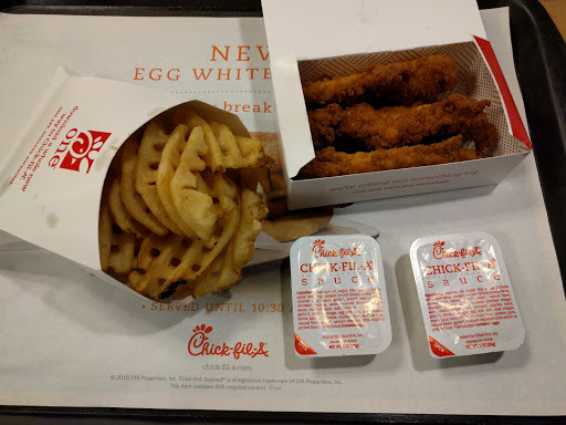 Fast Food Restaurant «Chick-fil-A», reviews and photos, 405 MacDade Boulevard, Folsom, PA 19033, USA