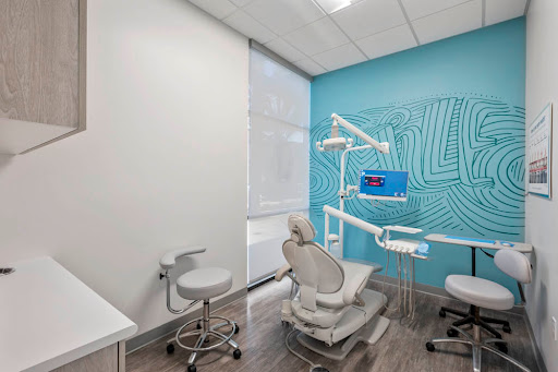 Dental clinic Simi Valley