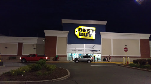 Electronics Store «Best Buy», reviews and photos, 14 Allstate Rd, Dorchester, MA 02125, USA