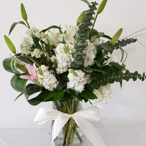 Florist «Walden Floral Design Co Inc», reviews and photos, 1701 Ogden Ave, Downers Grove, IL 60515, USA