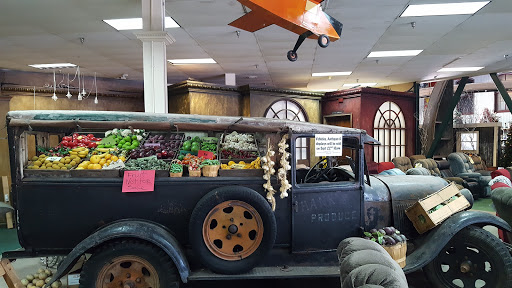 Furniture Store «Hometown Furniture Center», reviews and photos, 2665 S Santiam Hwy, Lebanon, OR 97355, USA