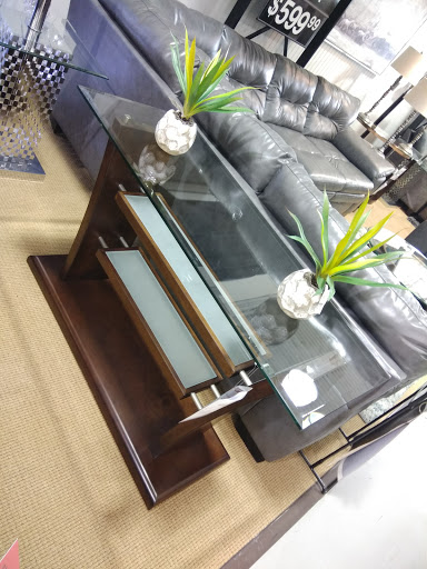 Furniture Store «Value City Furniture», reviews and photos, 2437 E Main St, Plainfield, IN 46168, USA