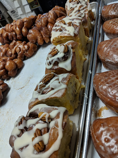 Donut Shop «St George Donut Shop», reviews and photos, 3012 S National Ave, Springfield, MO 65804, USA