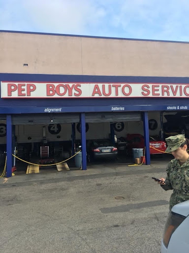 Auto Parts Store «Pep Boys Auto Parts & Service», reviews and photos, 1116 Lynnhaven Pkwy, Virginia Beach, VA 23452, USA