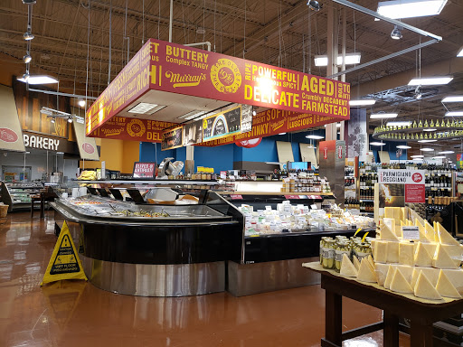 Grocery Store «Fred Meyer», reviews and photos, 19200 SW Martinazzi Ave, Tualatin, OR 97062, USA