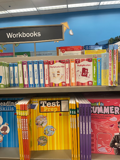 Barnes & Noble image
