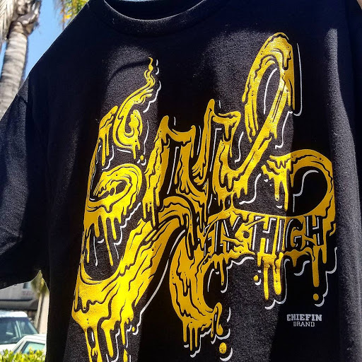 Tobacco Shop «i-nhale Smoke Shop Veteran Owned», reviews and photos, 1055 Redondo Ave, Long Beach, CA 90804, USA