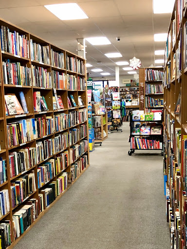 Book Store «Half Price Books», reviews and photos, 1321 SE Everett Mall Way, Everett, WA 98208, USA