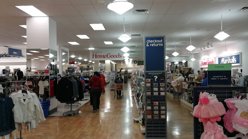 Department Store «Marshalls & HomeGoods», reviews and photos, 11 Cornerstone Square, Westford, MA 01886, USA