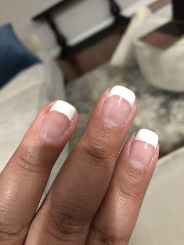 Kiwi Nails Salon