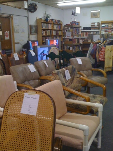 Thrift Store «Ascension Catholic Thrift Shop», reviews and photos, 1208 Aurora Rd, Melbourne, FL 32935, USA