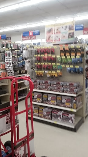 Hardware Store «Harbor Freight Tools», reviews and photos, 323 E Merritt Island Causeway, Merritt Island, FL 32952, USA