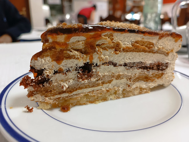 Taberna Casa de Pasto O Pião Horário de abertura