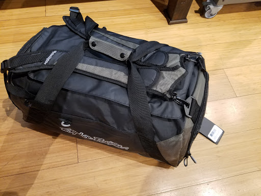 Clothing Store «Troy Lee Designs», reviews and photos, 380 Glenneyre St, Laguna Beach, CA 92651, USA