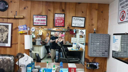 Tattoo Shop «Reigning Ink Tattoo», reviews and photos, 307 S Anderson St, Tullahoma, TN 37388, USA