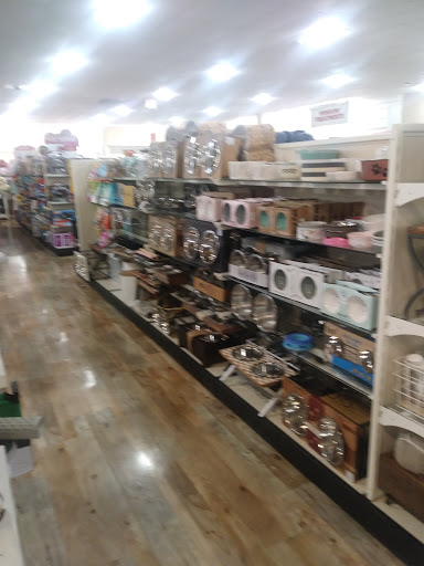 Department Store «HomeGoods», reviews and photos, 5225 Settlers Market Blvd, Williamsburg, VA 23188, USA