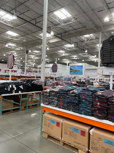 Warehouse store «Costco Wholesale», reviews and photos, 1800 Cavitt Dr, Folsom, CA 95630, USA