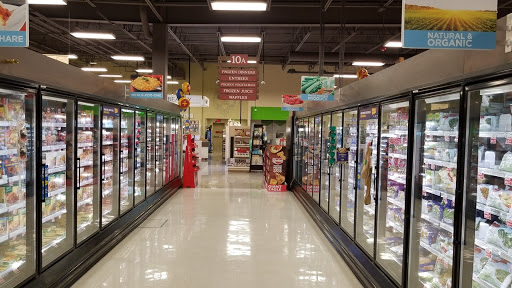 Supermarket «Giant Eagle Supermarket», reviews and photos, 2775 W Market St, Fairlawn, OH 44333, USA