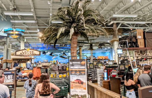 Sporting Goods Store «Bass Pro Shops», reviews and photos, 11551 NW 12th St, Miami, FL 33172, USA