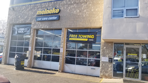 Auto Repair Shop «Meineke Car Care Center», reviews and photos, 94 Kings Hwy E, Fairfield, CT 06825, USA