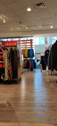 Clothing Store «L.L. Bean», reviews and photos, 8095 Tysons Corner Center, McLean, VA 22102, USA