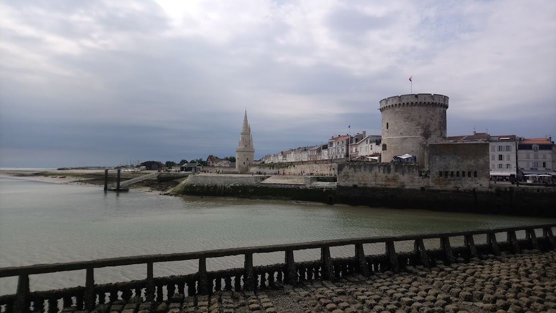 Naviguer à La Rochelle à La Rochelle (Charente-Maritime 17)