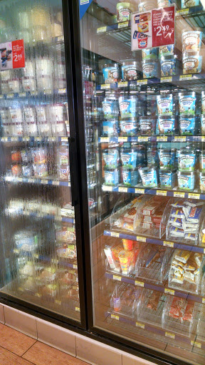 Convenience Store «Royal Farms», reviews and photos, 25220 Lankford Hwy, Onley, VA 23418, USA