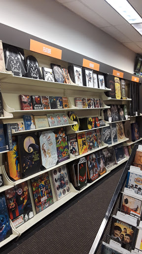 Used Book Store «2nd & Charles», reviews and photos, 3525 Ross Clark Cir #300, Dothan, AL 36303, USA