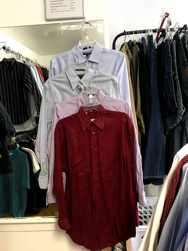 Catholic Charities Thrift Shop, 125 S West St, Alexandria, VA 22314, USA, 